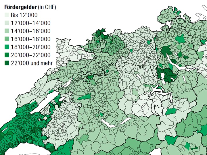 Ausschnitt Schweizer Karte, Gemeinden eingefärbt gemäss Förderbeiträgen von 12000 bis über 22000 Franken